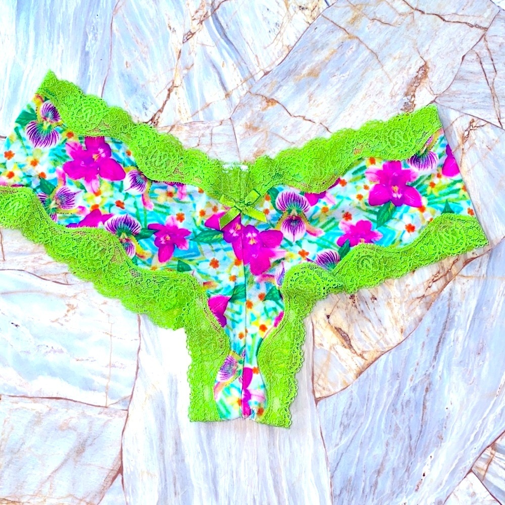 Victoria Secret Very Sexy Lace-up Vintage Cheeky Lace Trim Satin Thong Small